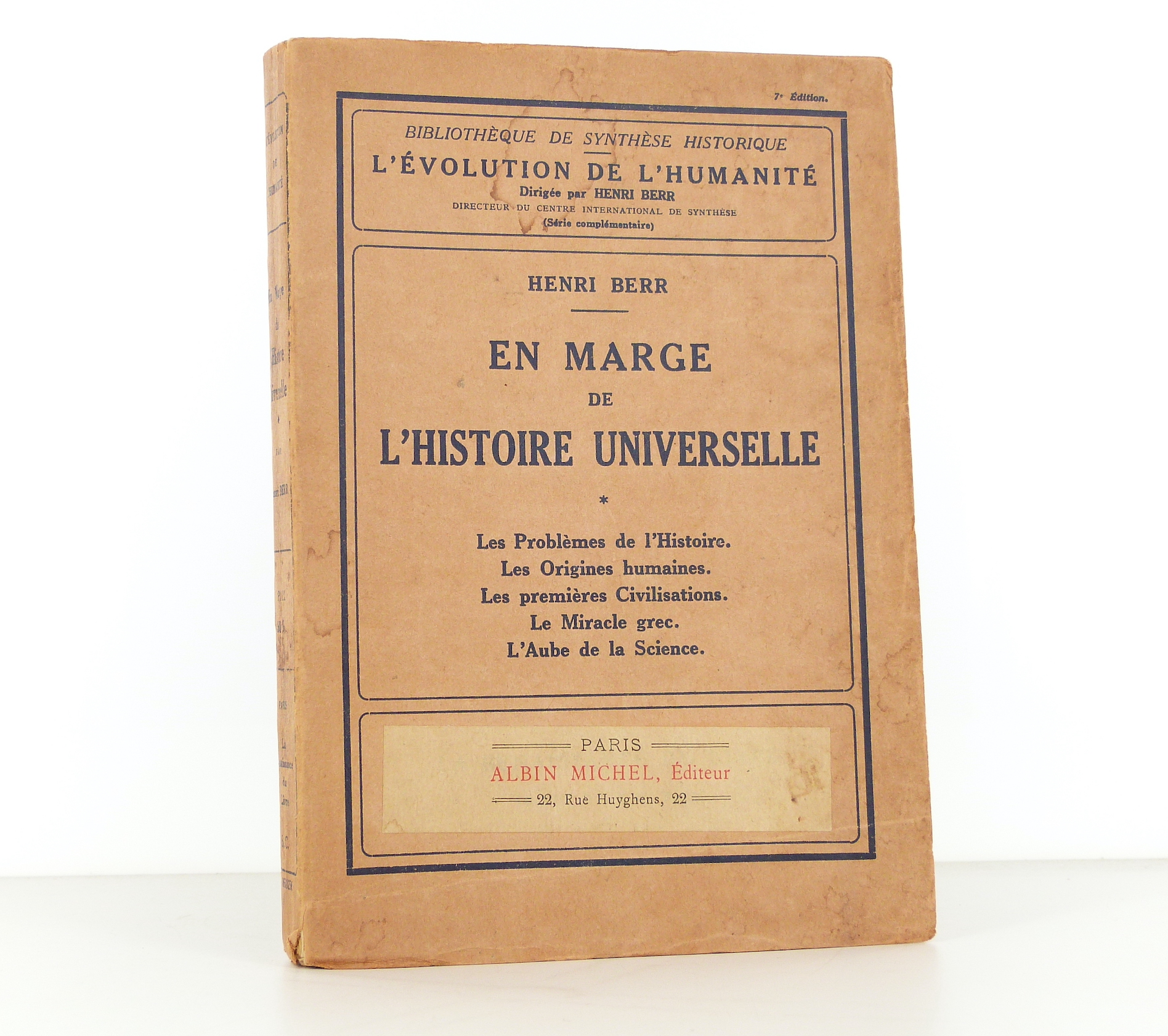 En marge de l'histoire universelle