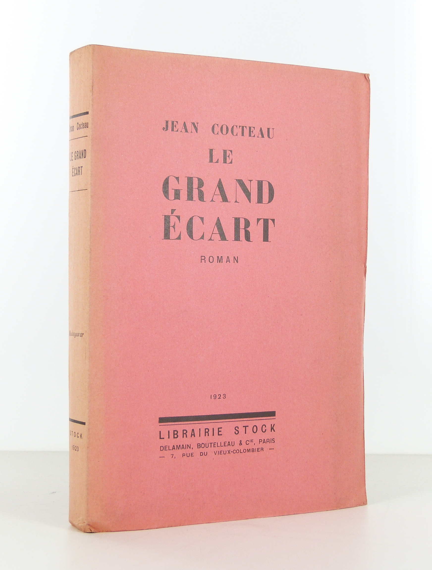 Le grand écart. Roman.