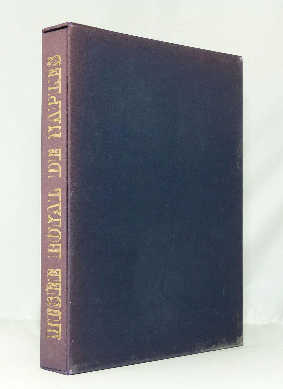 Peintures, bronzes et statues érotiques du Cabinet Secret, avec leur explication par M. C. F., contenant soixante gravures.