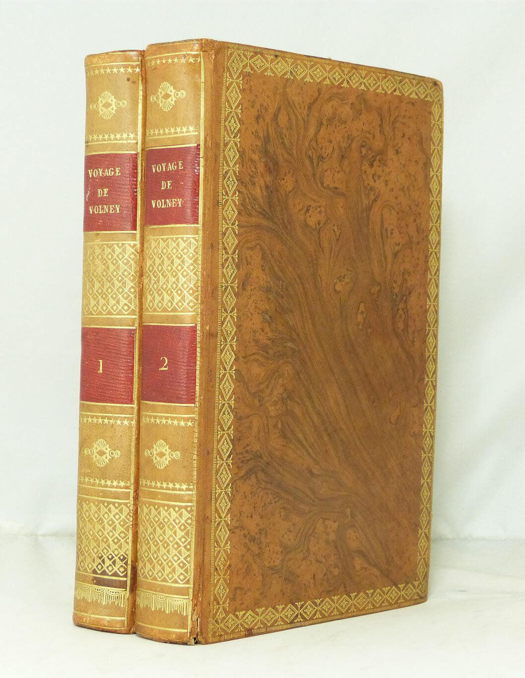 Voyage en Syrie et en Egypte pendant les années 1783, 84 et 85.