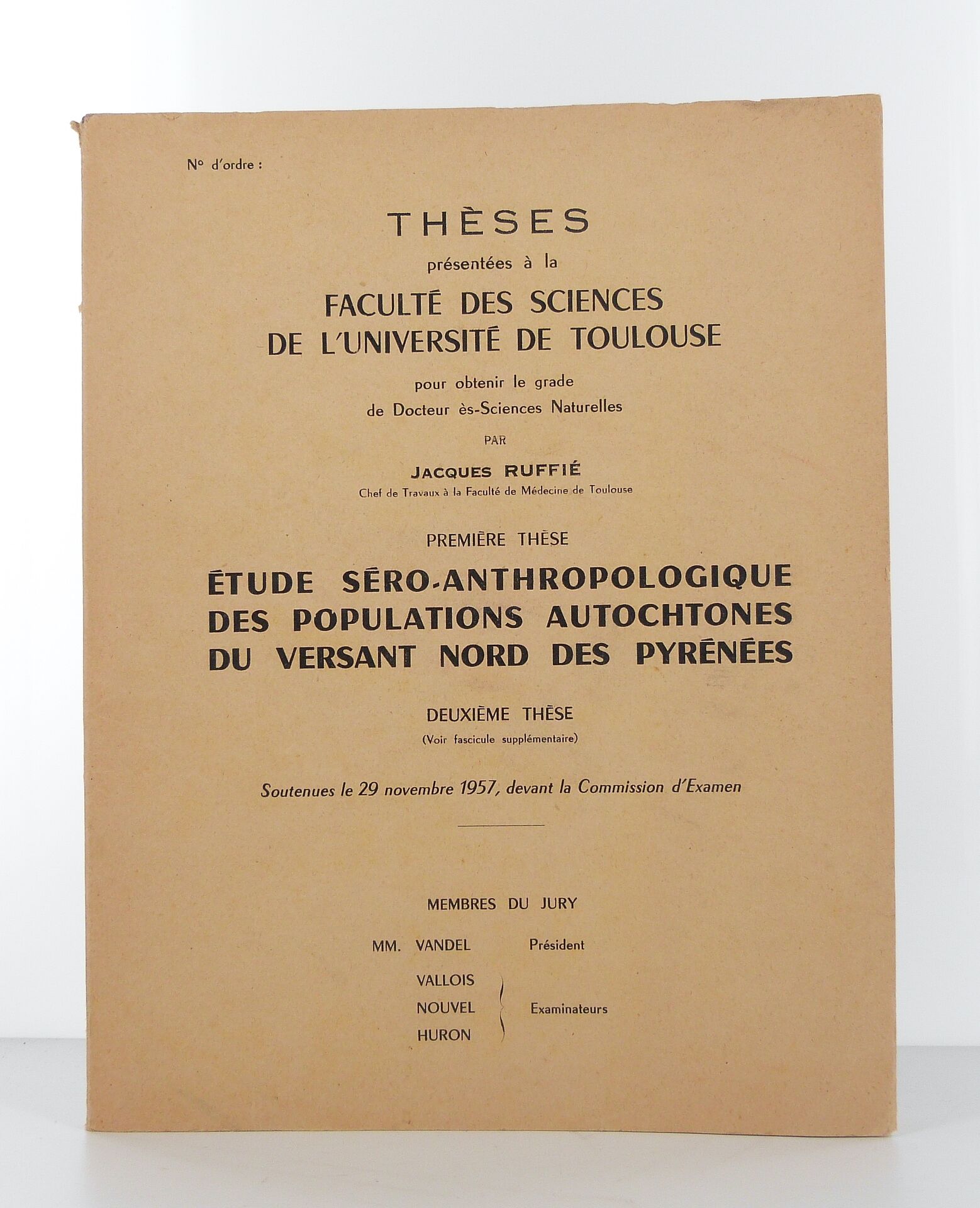 Etude séro-anthropologique des populations autochtones du versant nord des Pyrénées