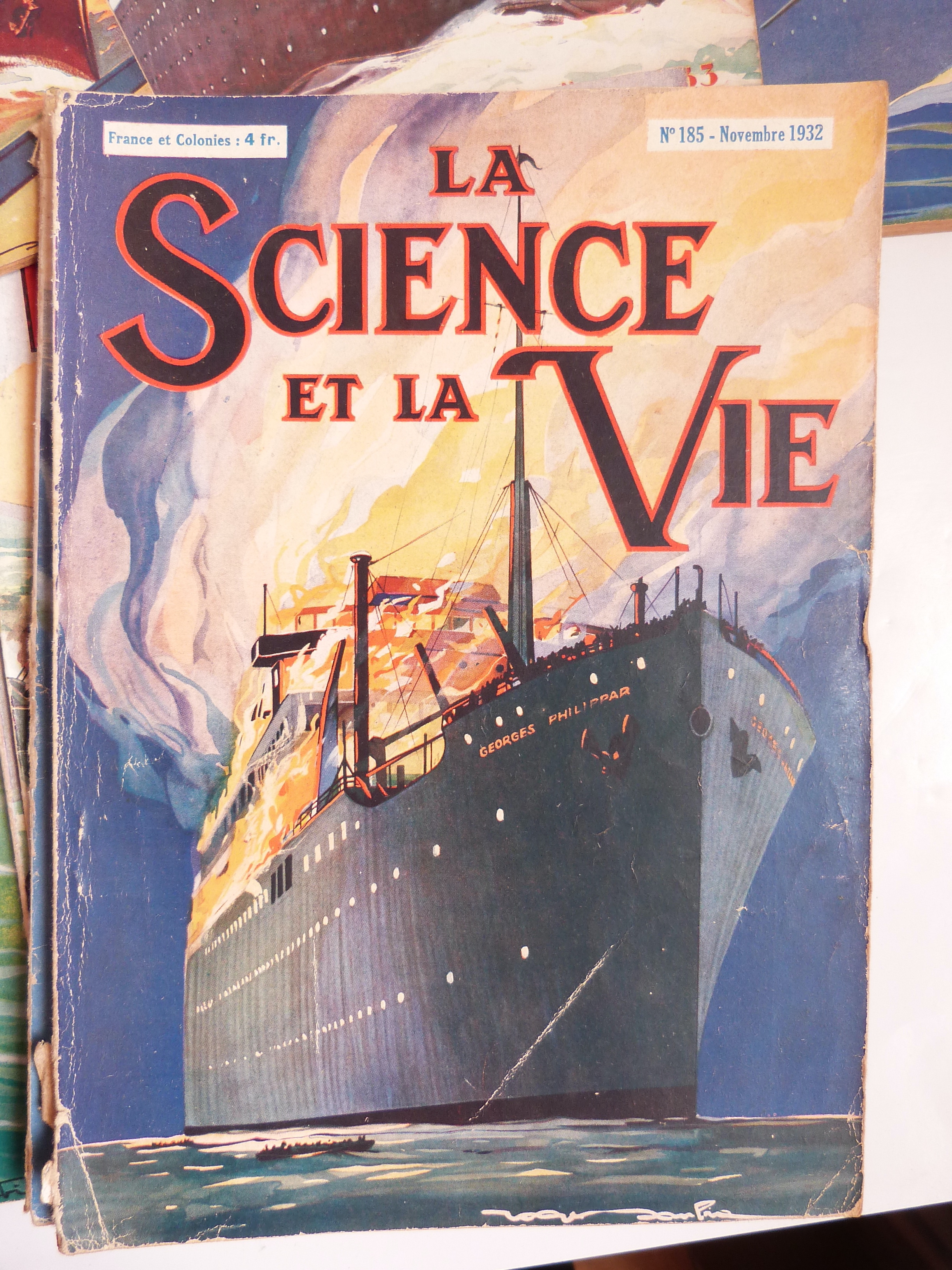 lot de 15 Science et Vie avec des couvertures bateaux.