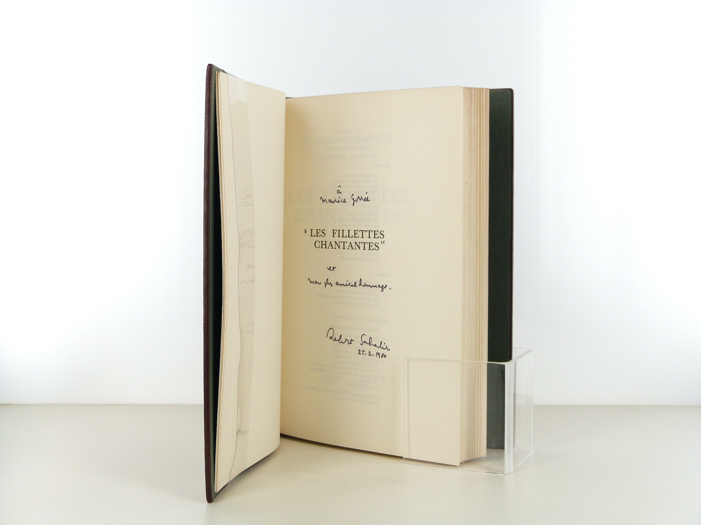 Les fillettes chantantes